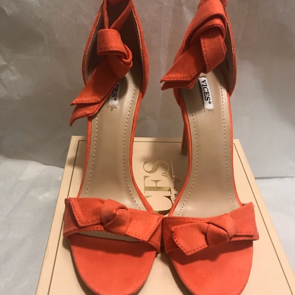 NIB VICES HEELS - Picture 2 of 4